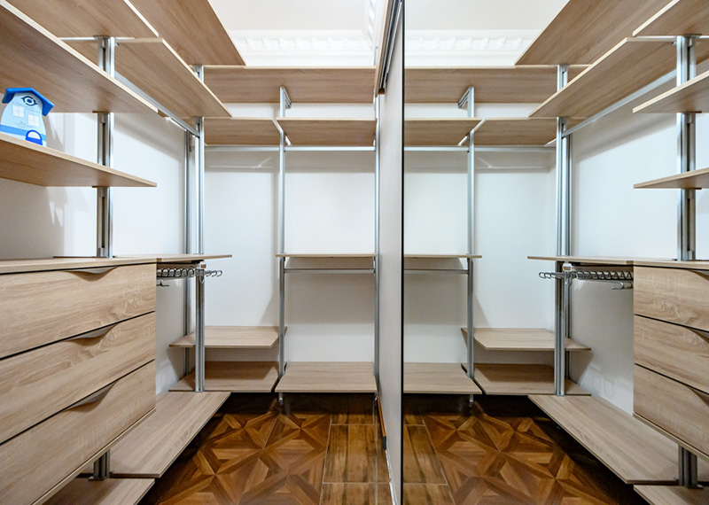 Алюминиевая гардеробная комната на заказ в Одессе