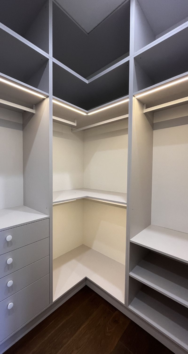 Одесса заказать гардеробную