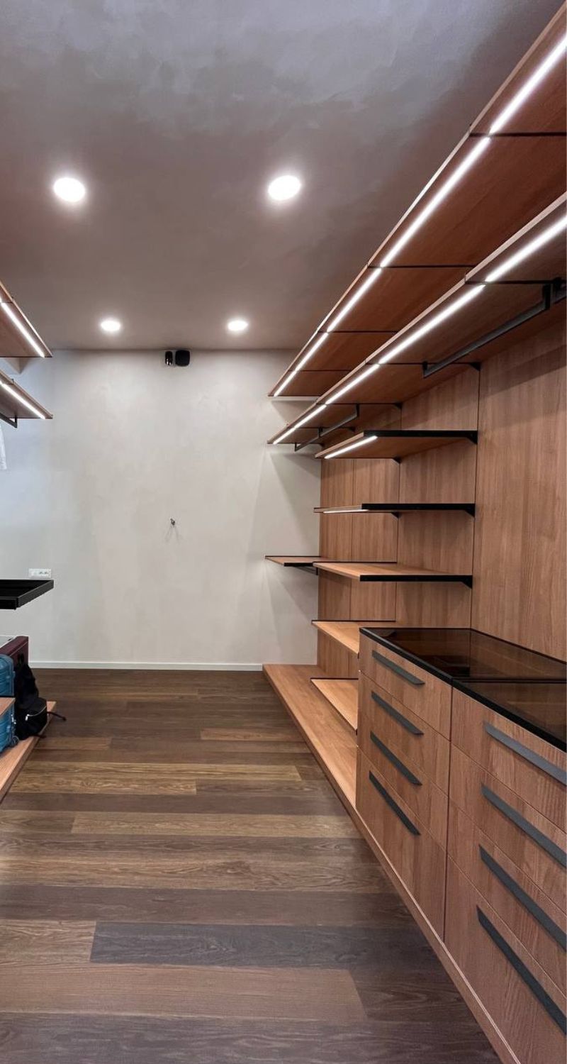 Просторная гардеробная