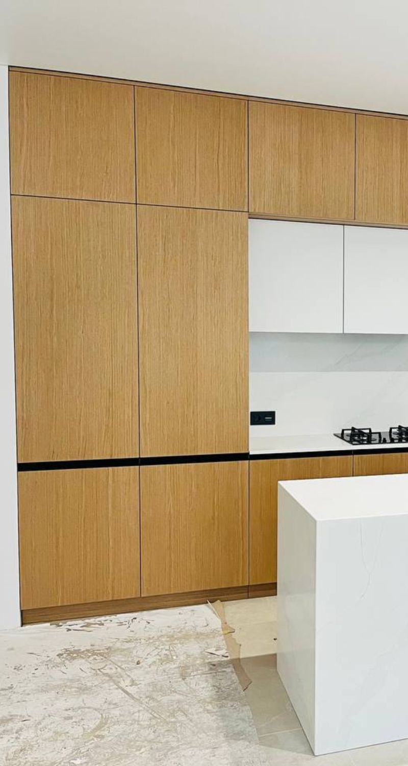 Шпонированная кухня