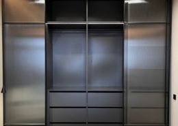 Встроенный шкаф в нишу в ЖК «Посейдон»